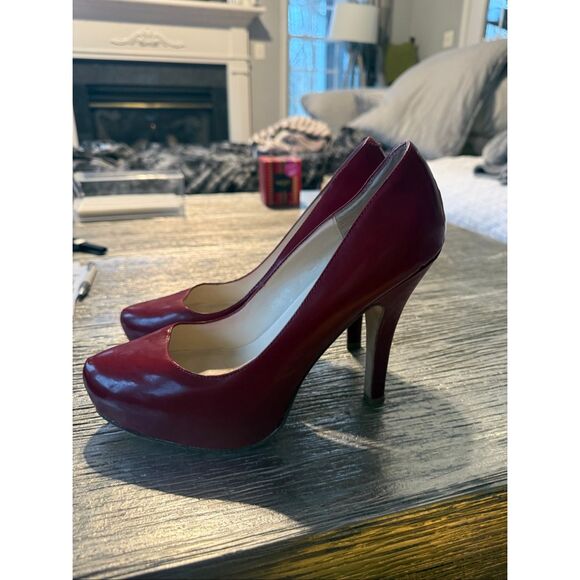 Steven by Steve Madden Pure Red Leather Platform Heel Pumps sz 10 EUC - Picture 5 of 7